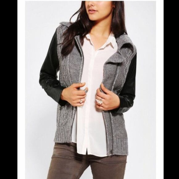 Sparkle & Fade Anthropologie Moto Style Gray Black Zip Front Sweater Large L - Picture 1 of 10